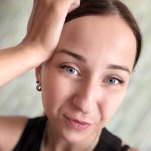 Юлия Лапшина