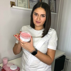 Анна Волошина