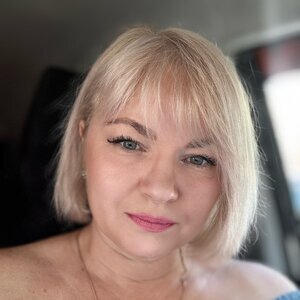 Елена Олейник