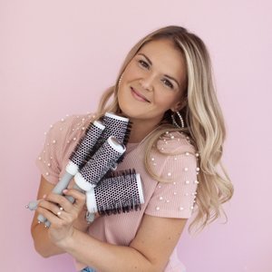 Екатерина Леонова