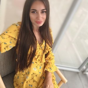 Юлия .