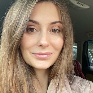 Алена Удальцова
