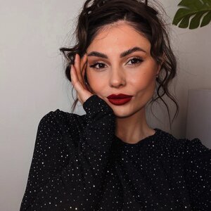 Анастасия Берник