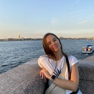 Анна Гловацкая