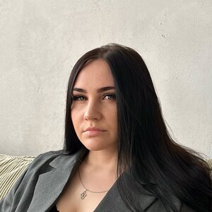 Александра Калинина