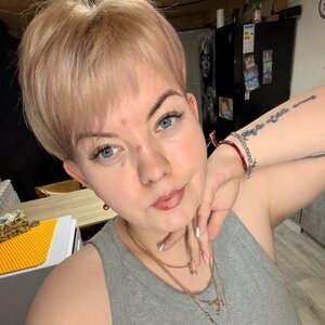 Юлия Пахомова