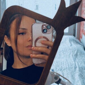 Яна Ефимова