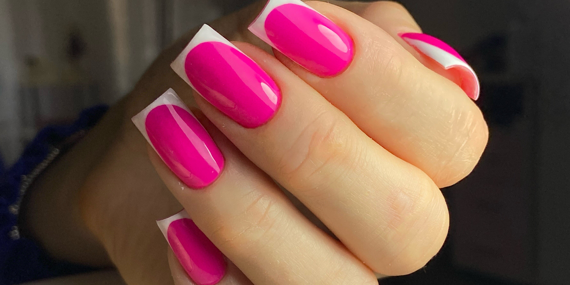 Яна Нелюбова