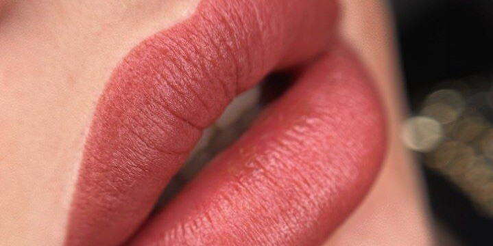 Елена Нешкова