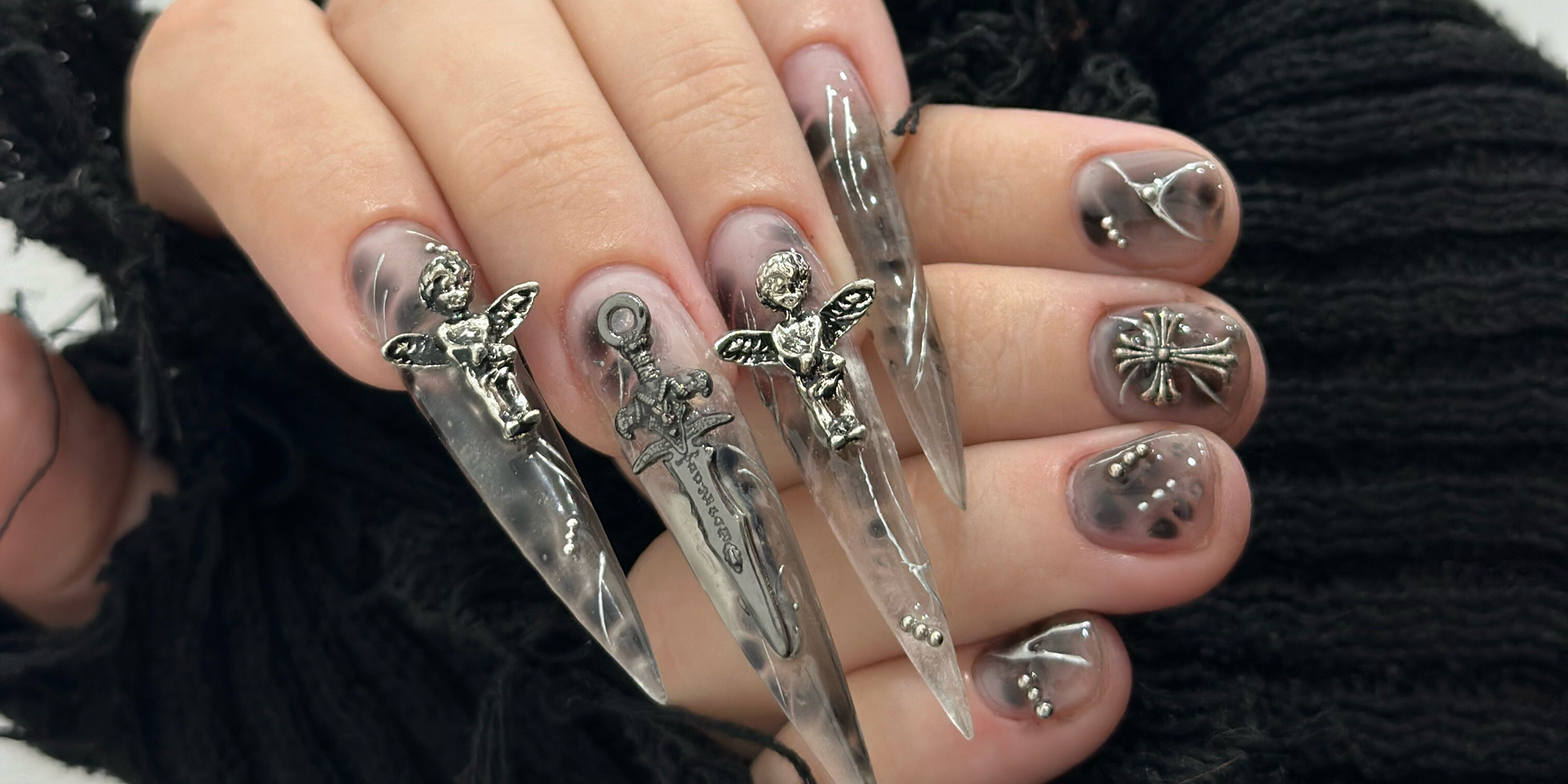 Олеся Захарова