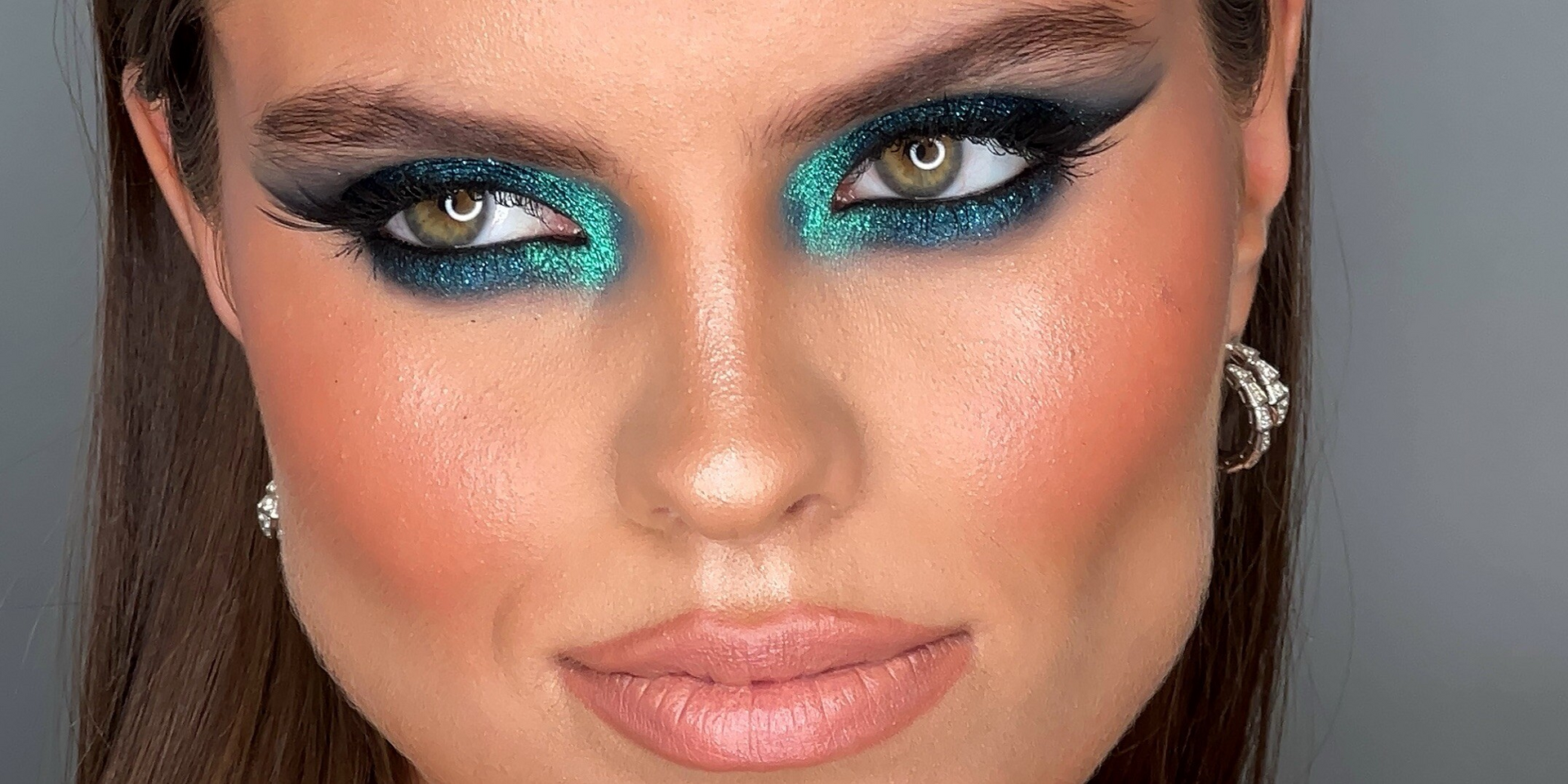 Миная Гусейнова