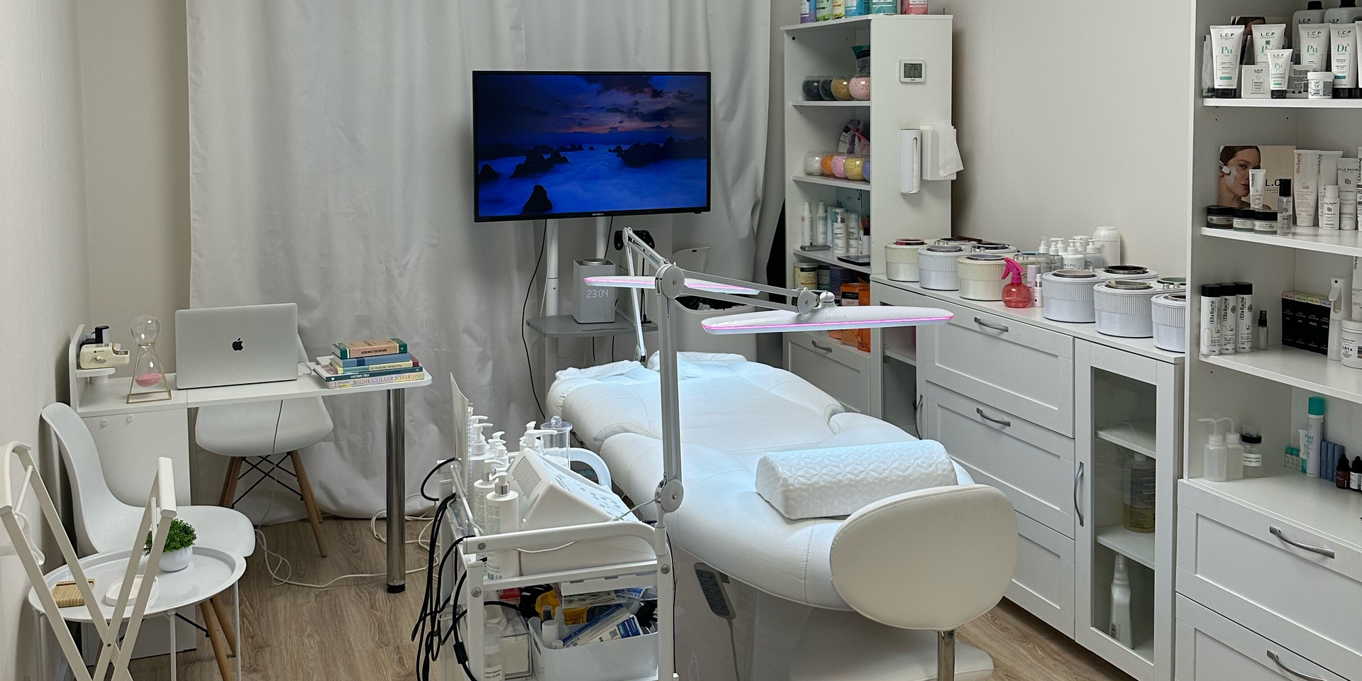 Елена Стрельцова